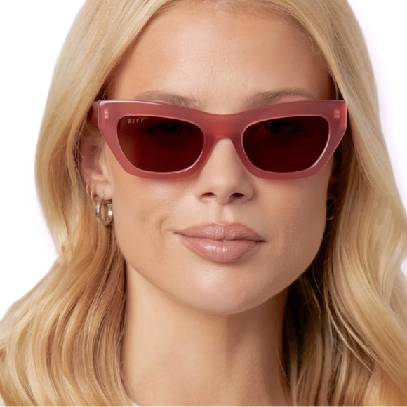 DIFF Katarina Sunglasses Guava Frame Brown Lens NWT main image 6